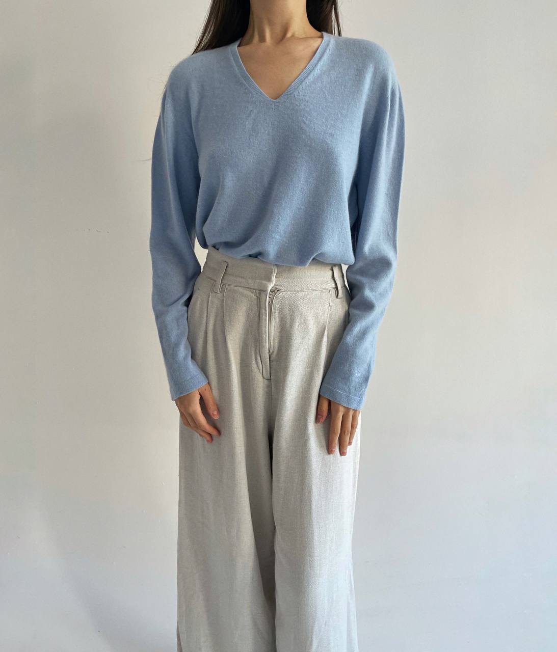 Vintage 100% cashmere baby blue jumper