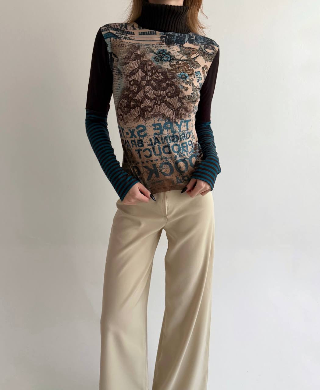 Vintage viscose printed blouse with knitted turtleneck