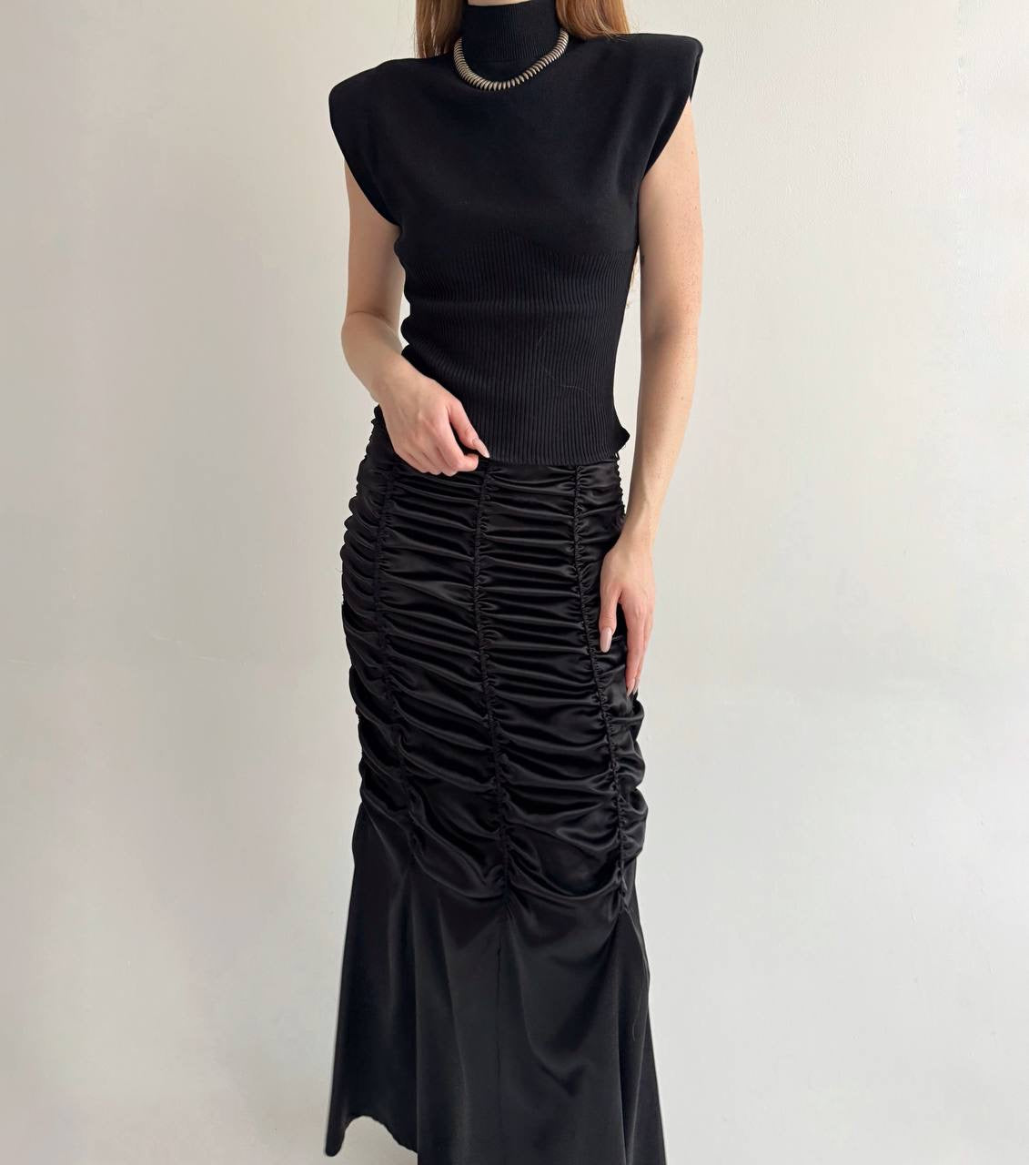 Vintage viscose blouse with shoulder pads