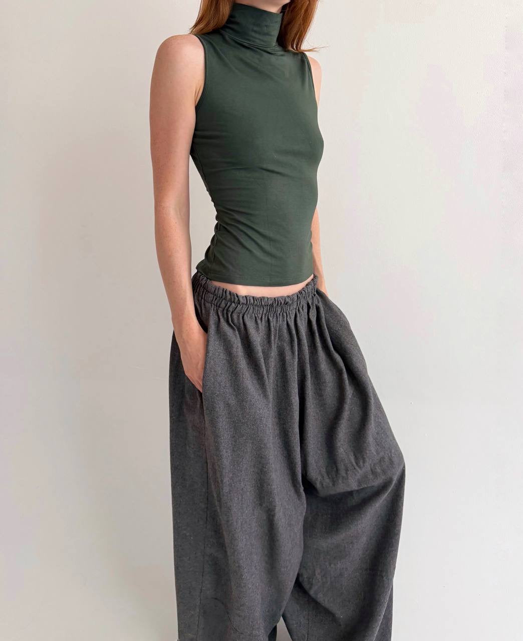 Vintage 95% viscose dark green top