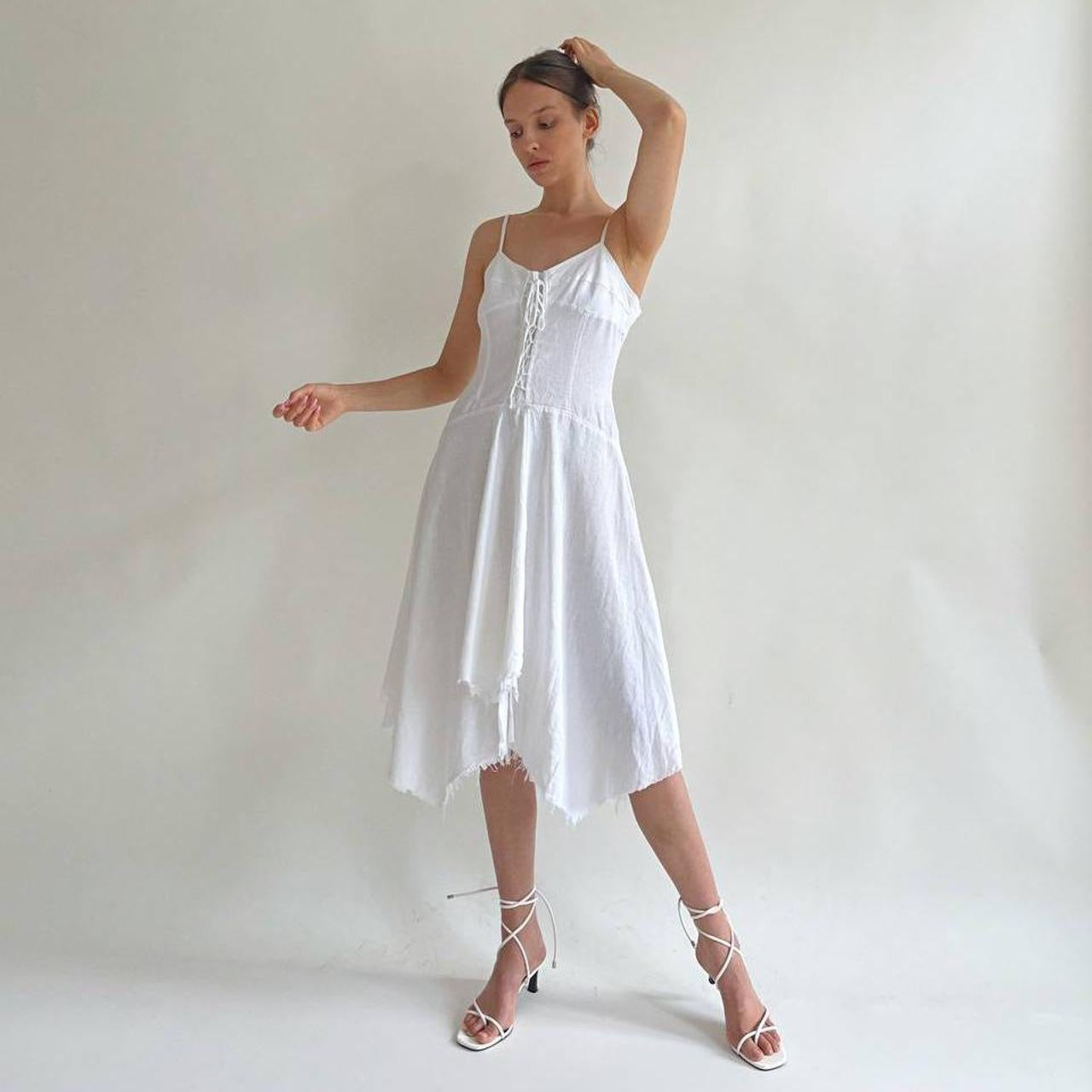 Vintage cotton white dress with corset like front