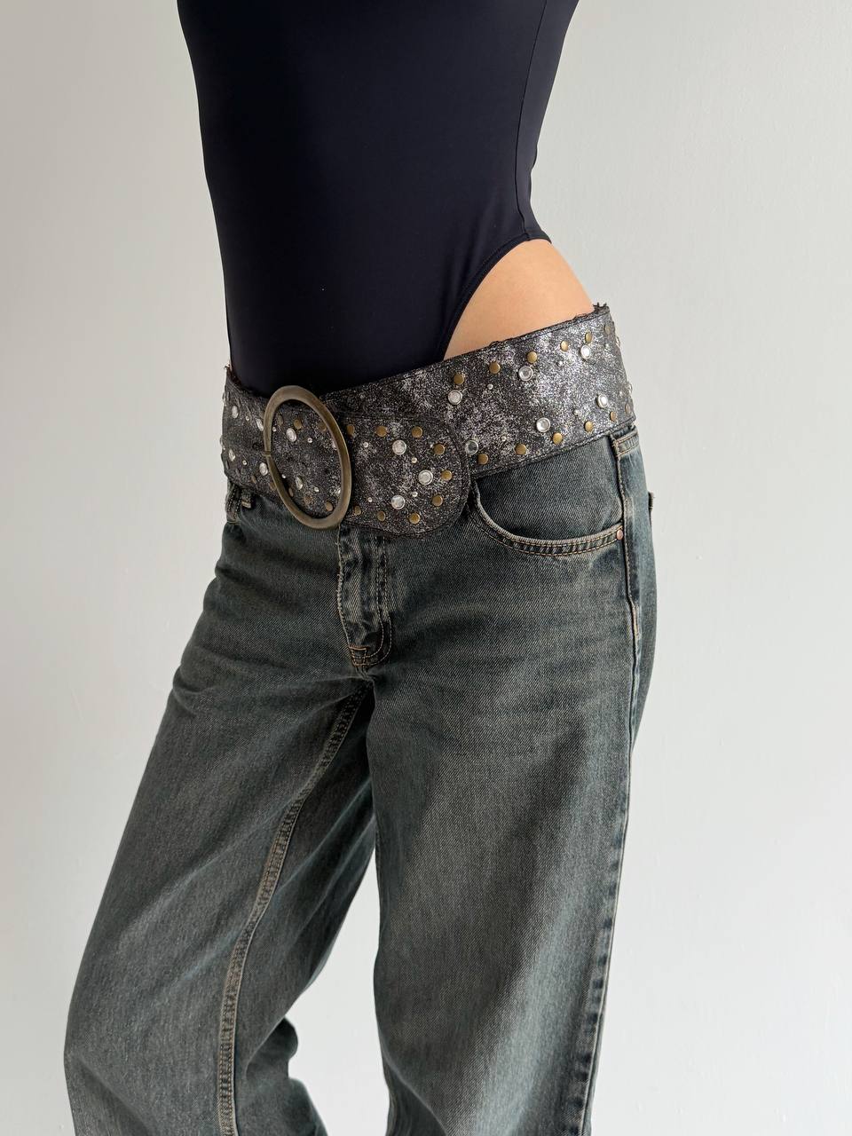 Vintage metallic studded belt