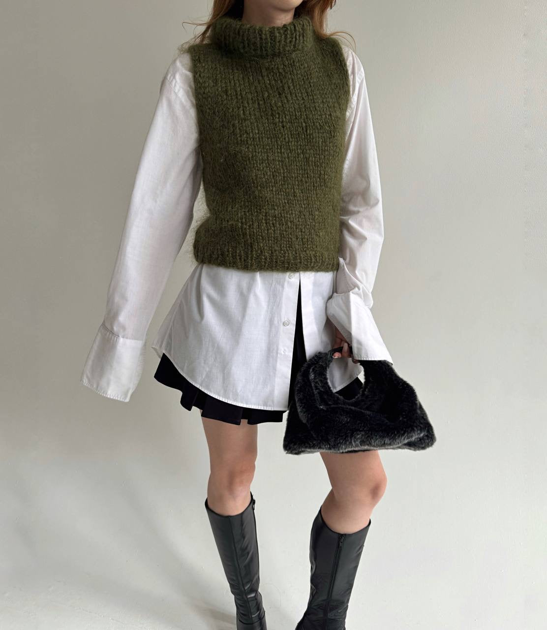 Vintage khaki fluffy knitted vest