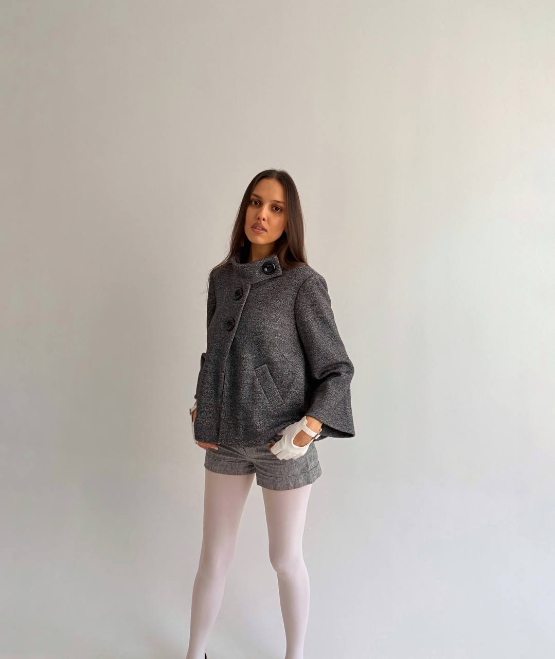 Vintage woollen grey cropped coat