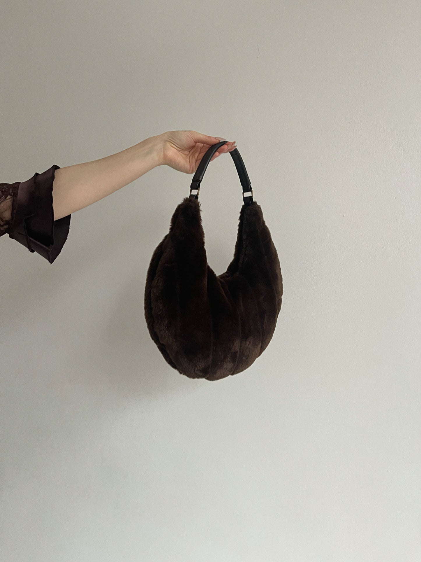 Vintage brown fluffy faux fur r bag