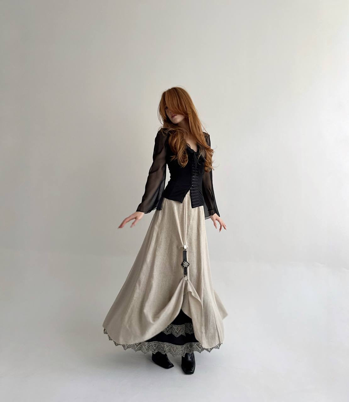 Vintage bavarian 100% linen beige long skirt