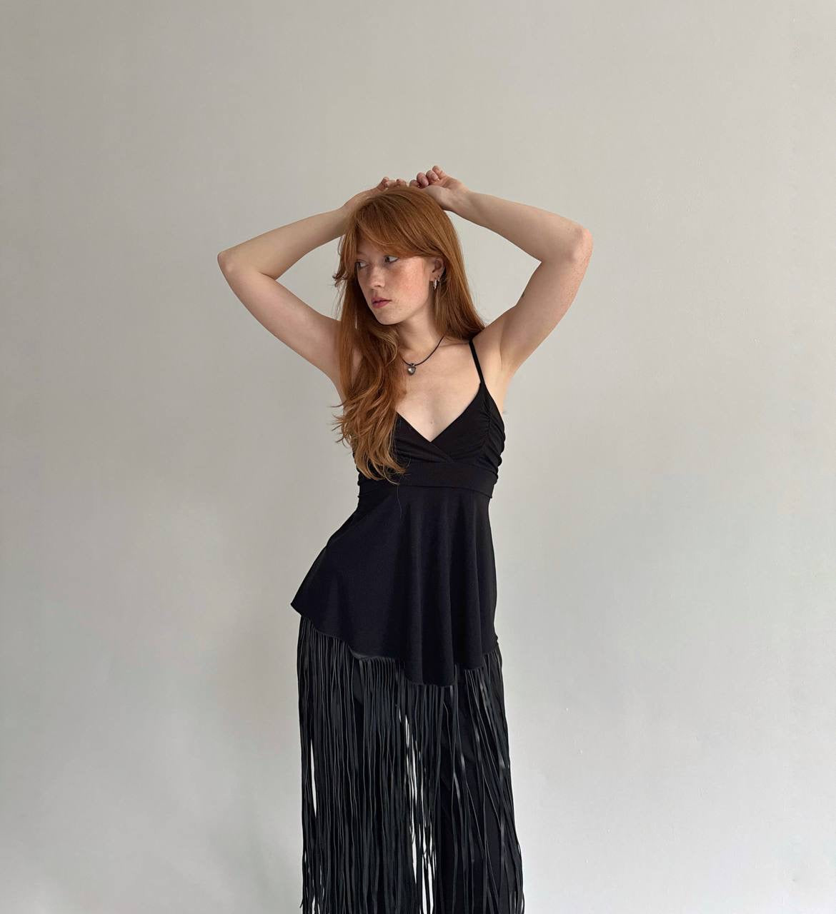 Y2K black elastic cami top