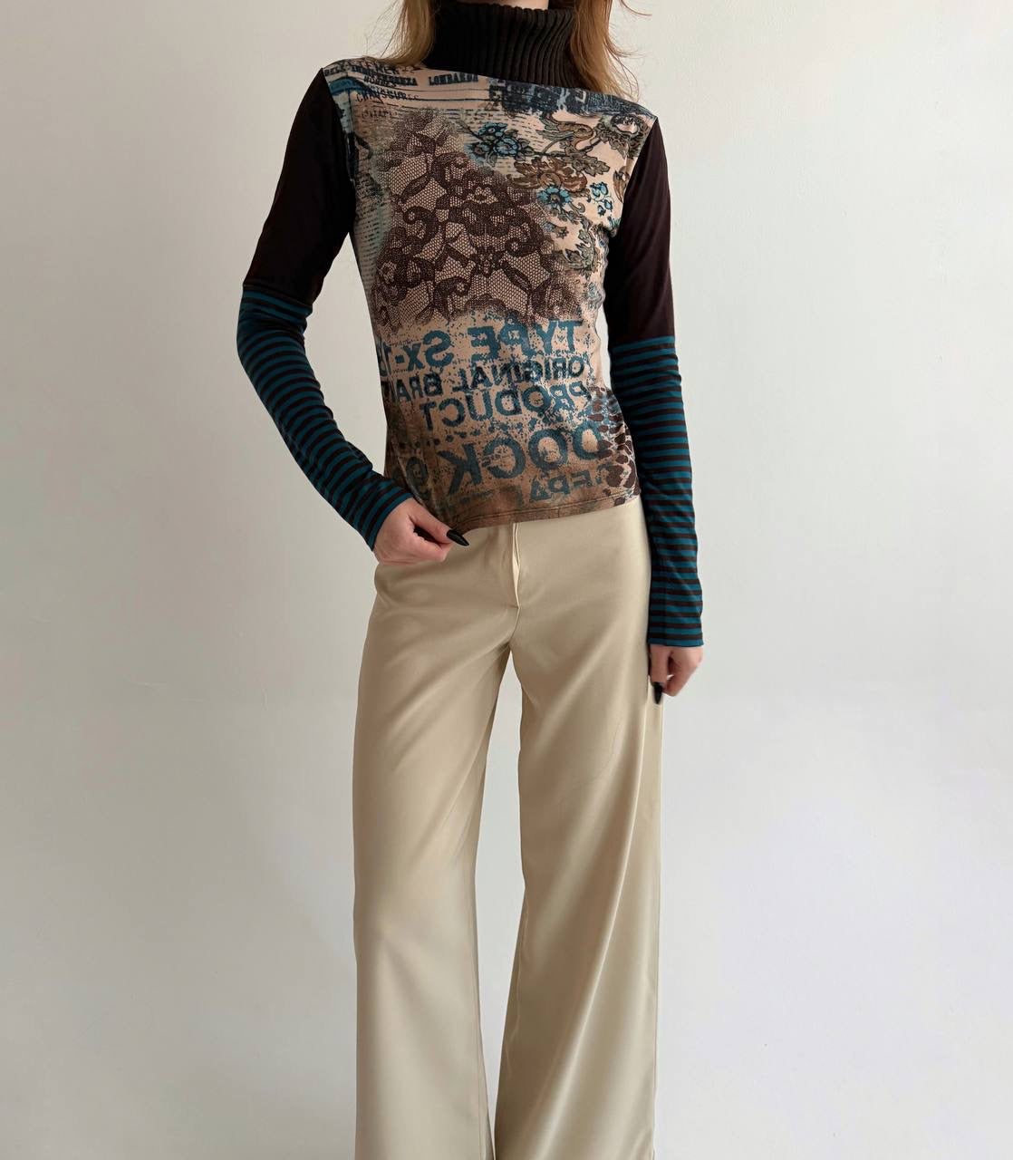 Vintage viscose printed blouse with knitted turtleneck