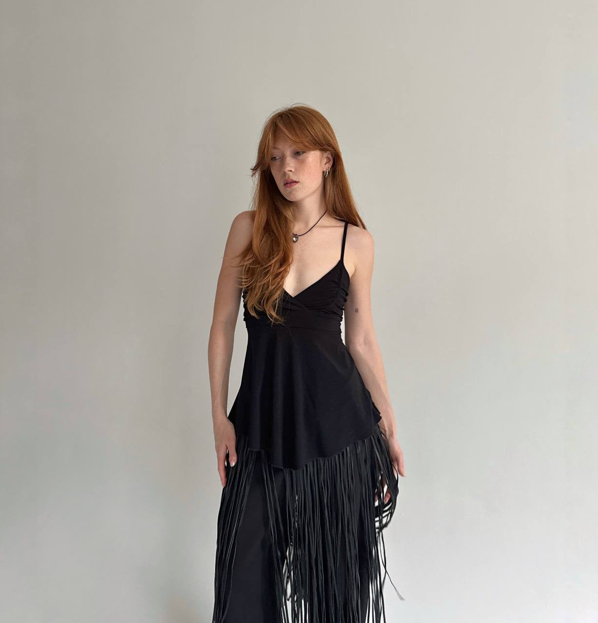 Y2K black elastic cami top
