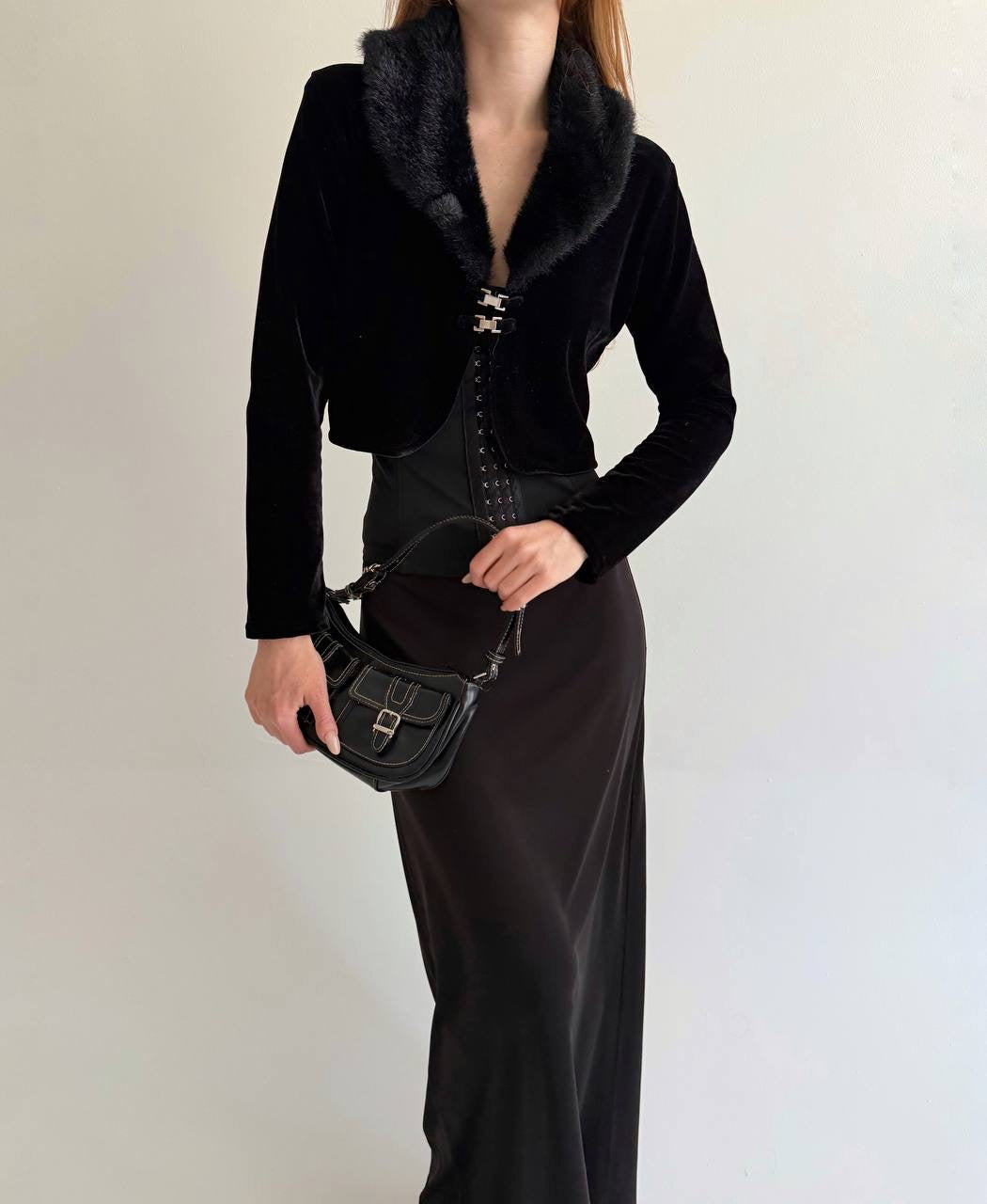Vintage velvet cardigan with faux fur collar
