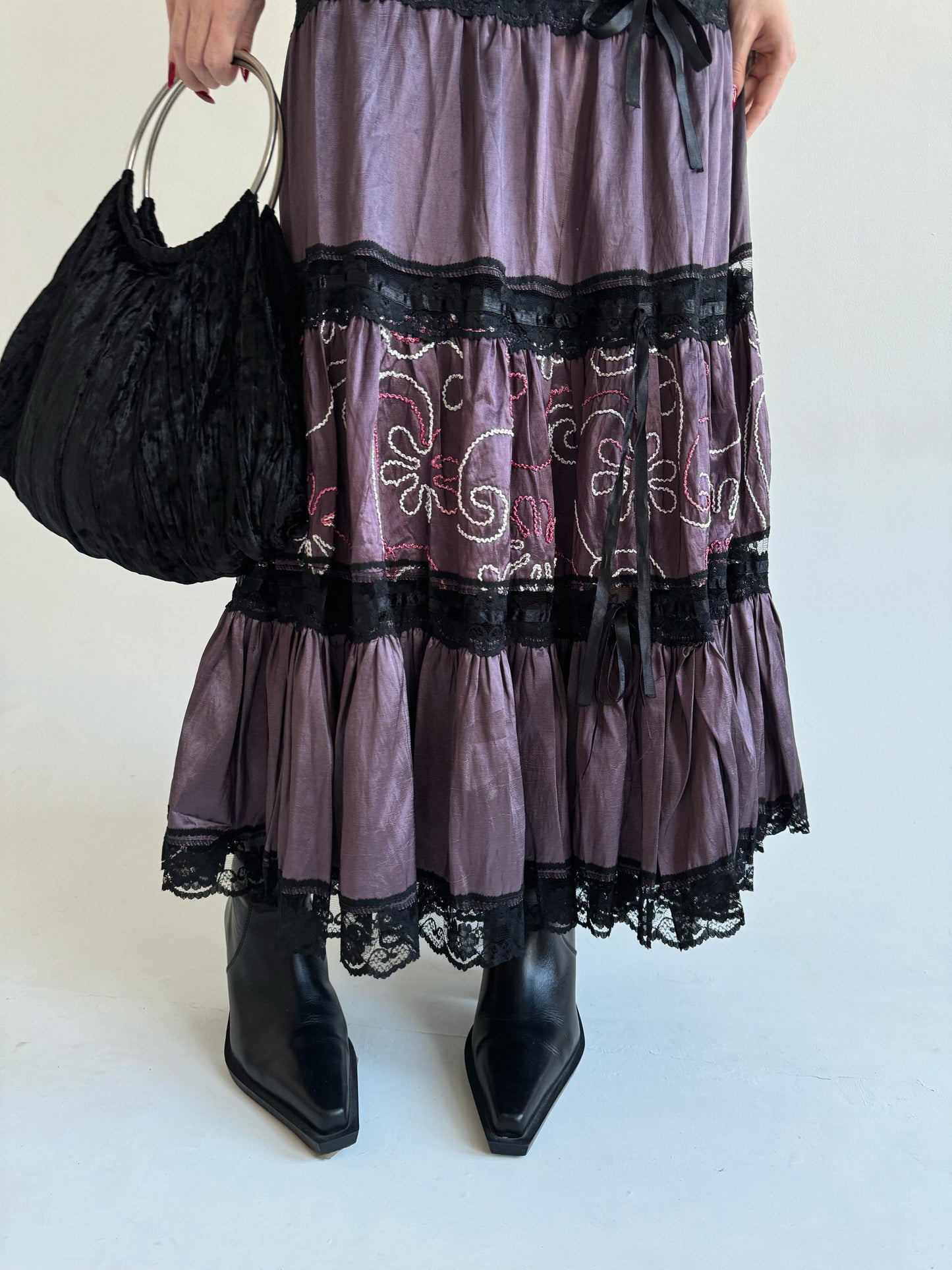 Vintage whimsigoth purple embroidered maxi skirt