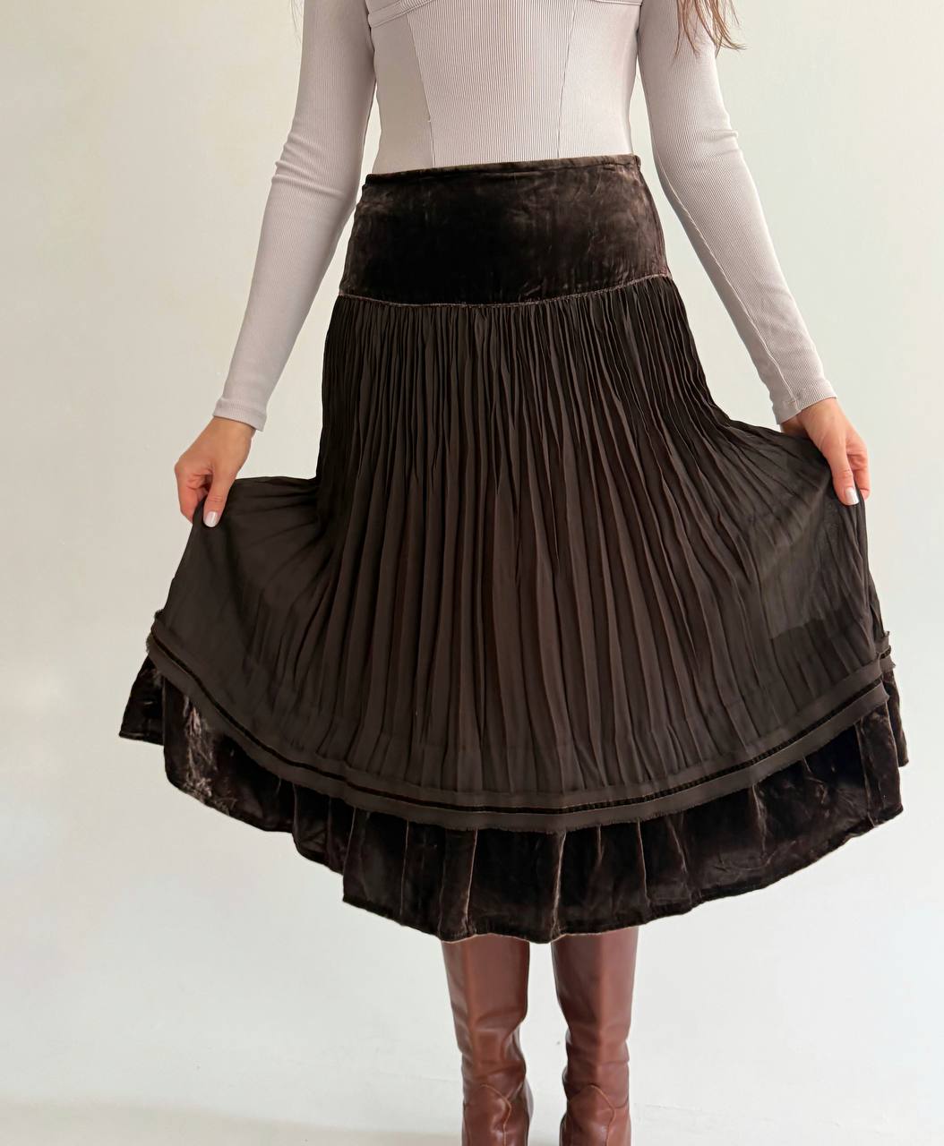 Vintage velvet pleated brown skirt