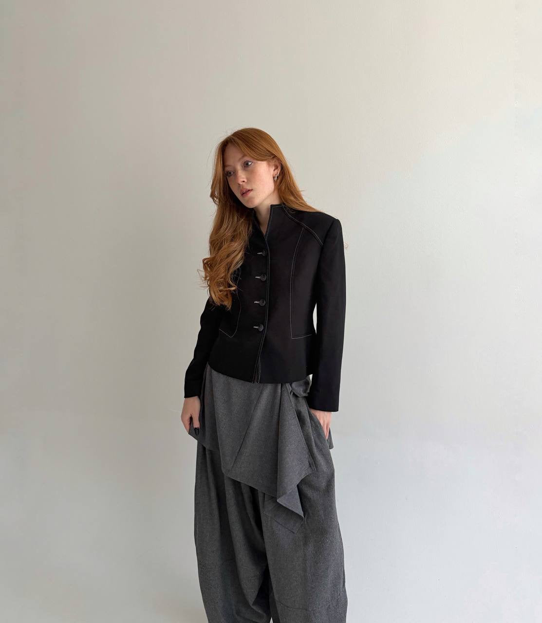 Vintage 45% viscose black button up blazer