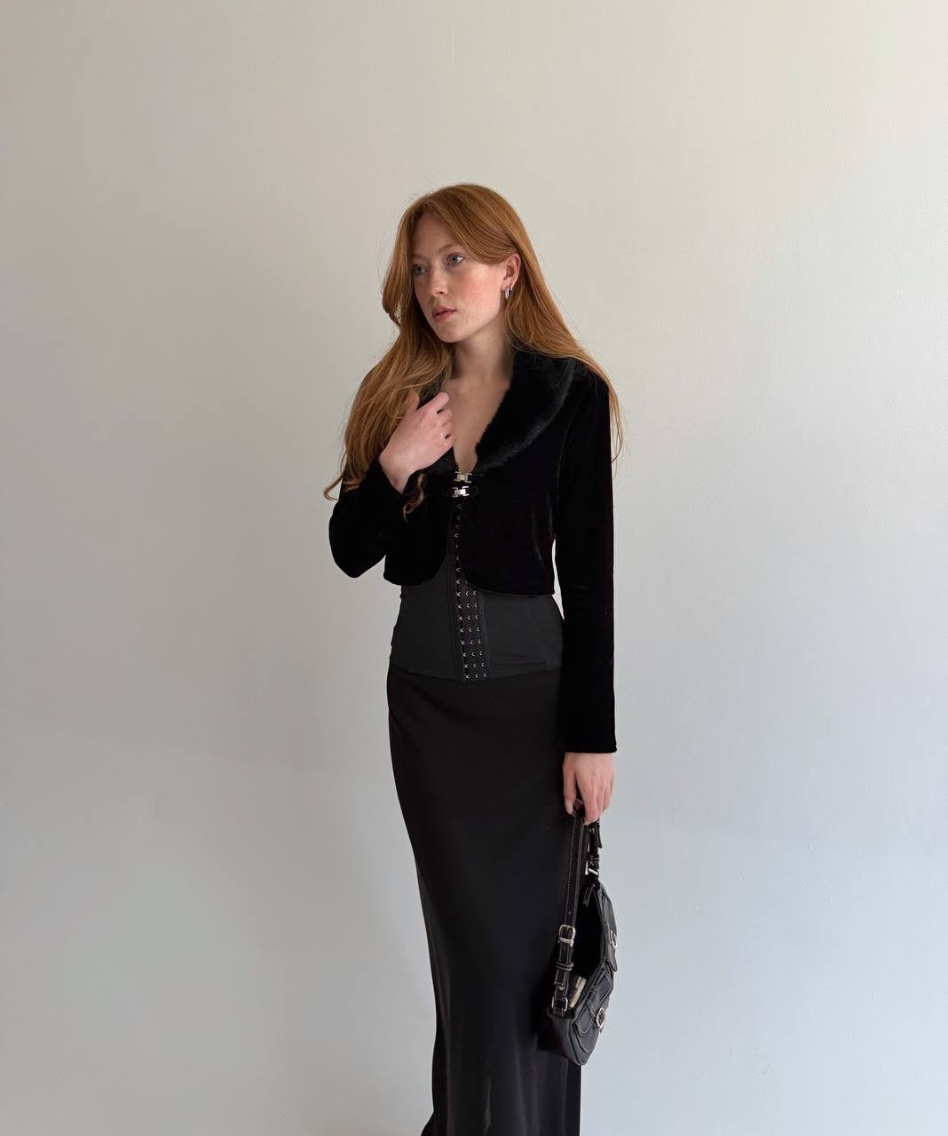 Vintage velvet cardigan with faux fur collar