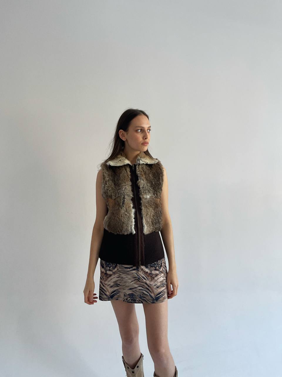 Vintage rabbit fur brown vest with knitted details