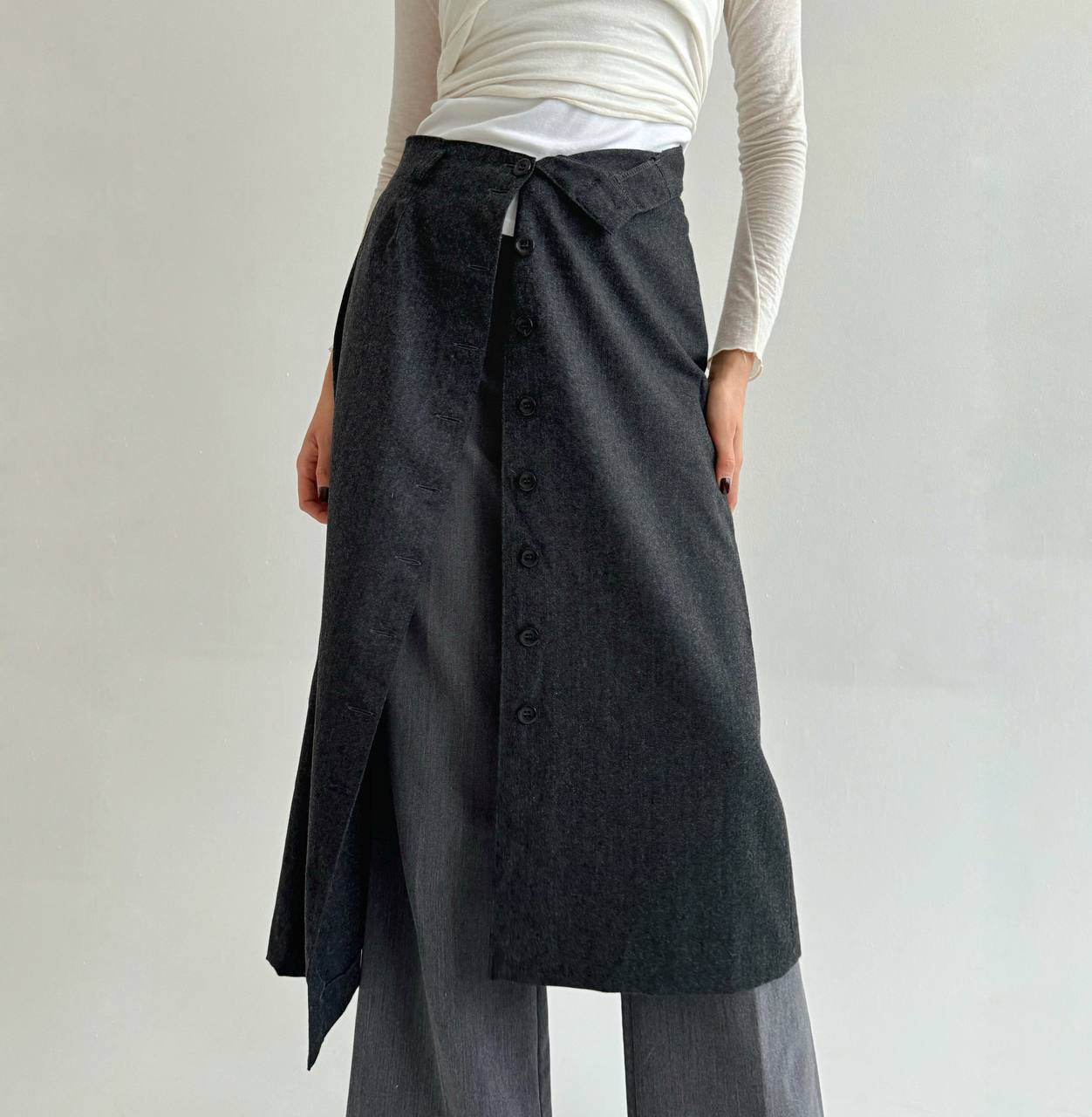 Vintage 100% wool grey button up skirt