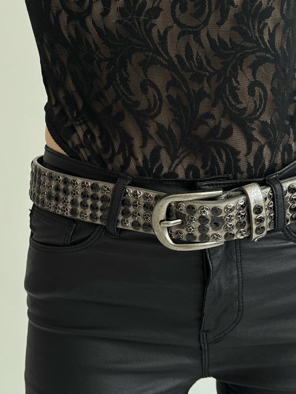 Vintage genuine leather avant garde belt