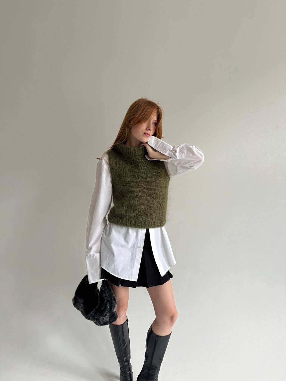 Vintage khaki fluffy knitted vest