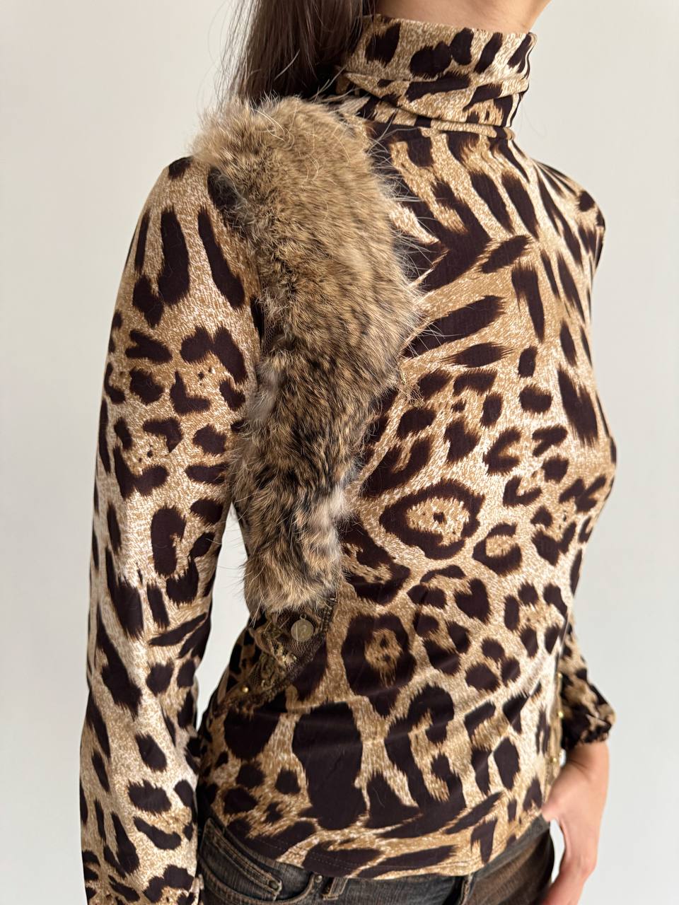 Vintage cotton leopard blouse with fur
