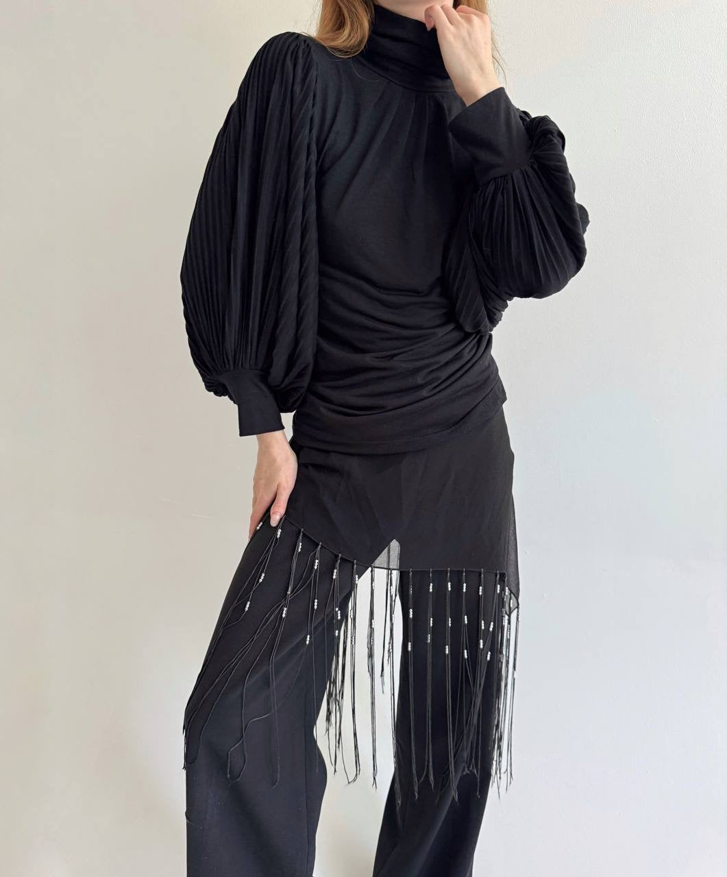 Vintage black blouse with balloon sleeves