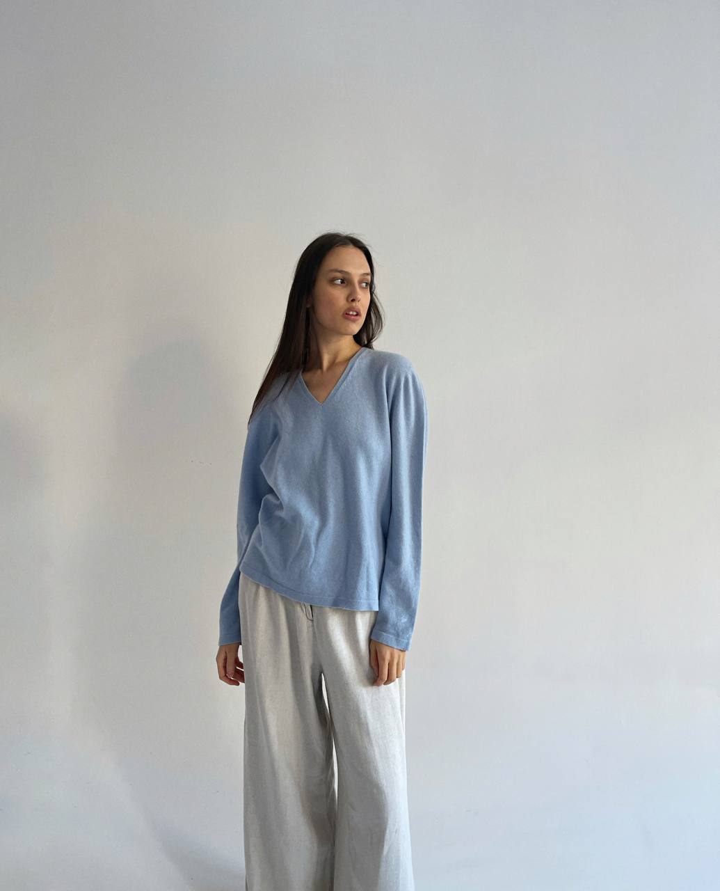 Vintage 100% cashmere baby blue jumper