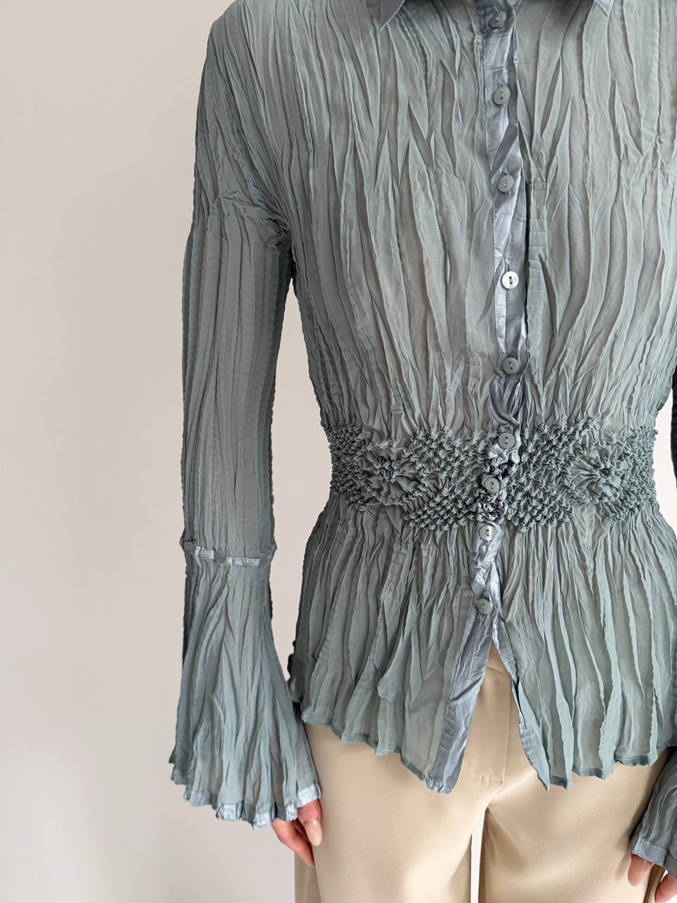 Y2K pleated top with popcorn like texture