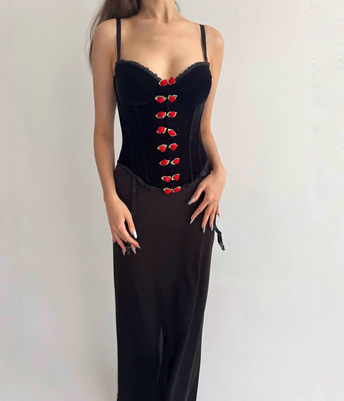 Vintage velvet corset with red roses
