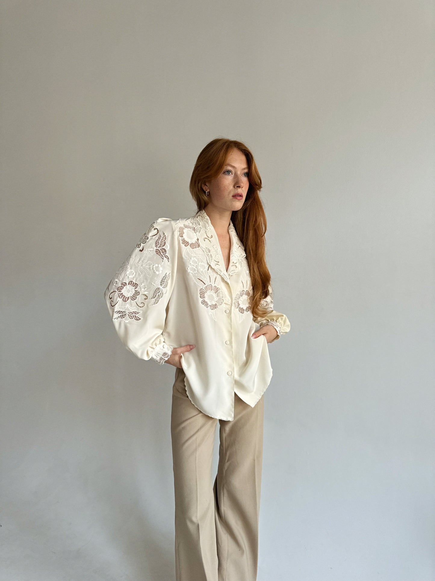 Vintage embroidery blouse