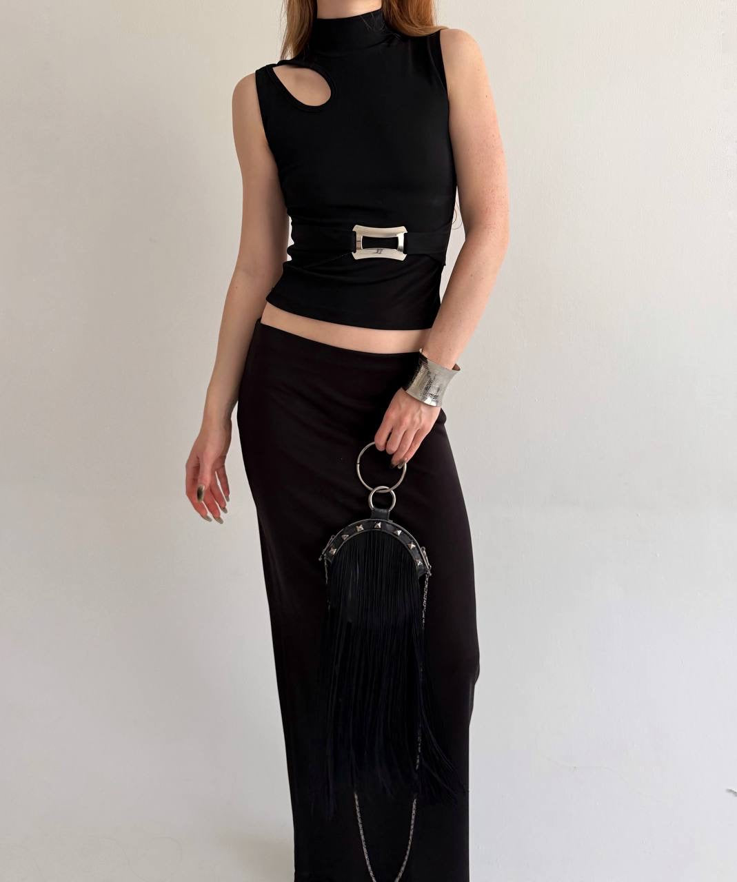 Vintage black fitted sleeveless top