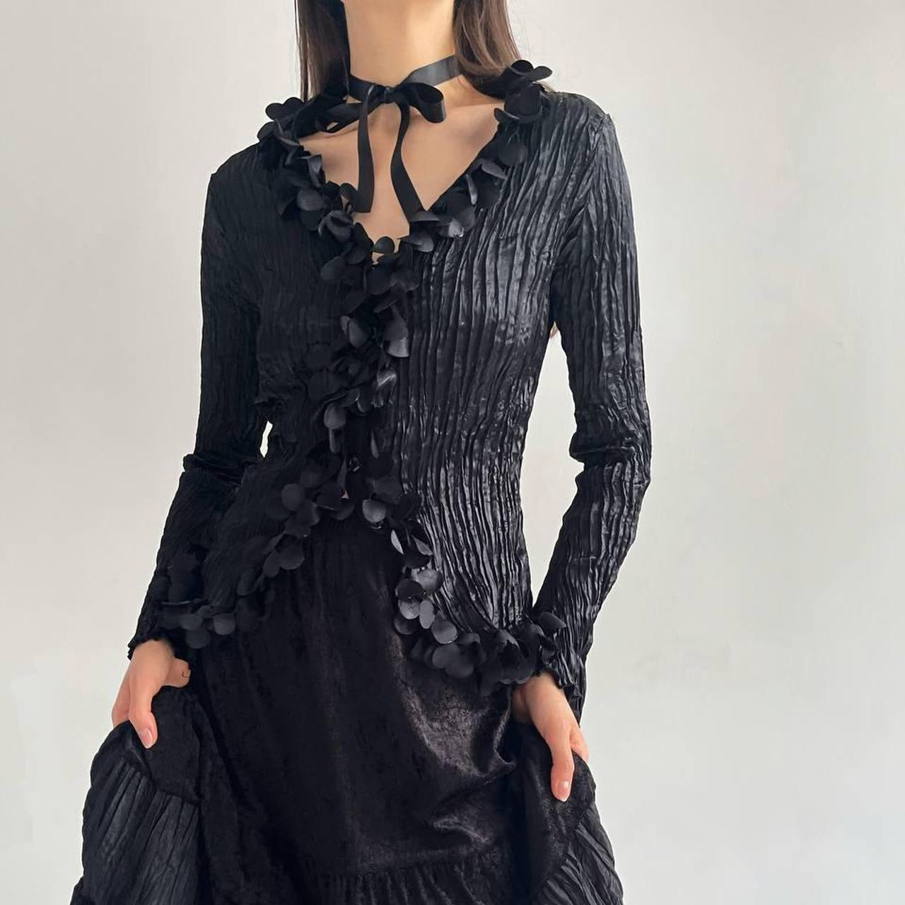 Vintage satin pleated blouse with petals