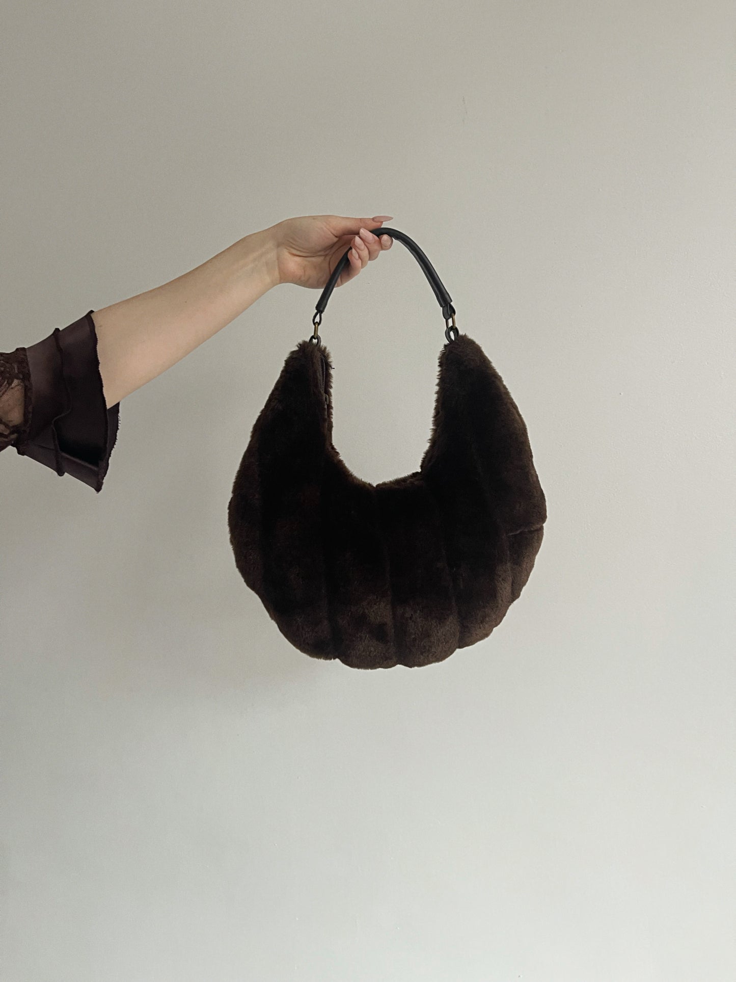 Vintage brown fluffy faux fur r bag