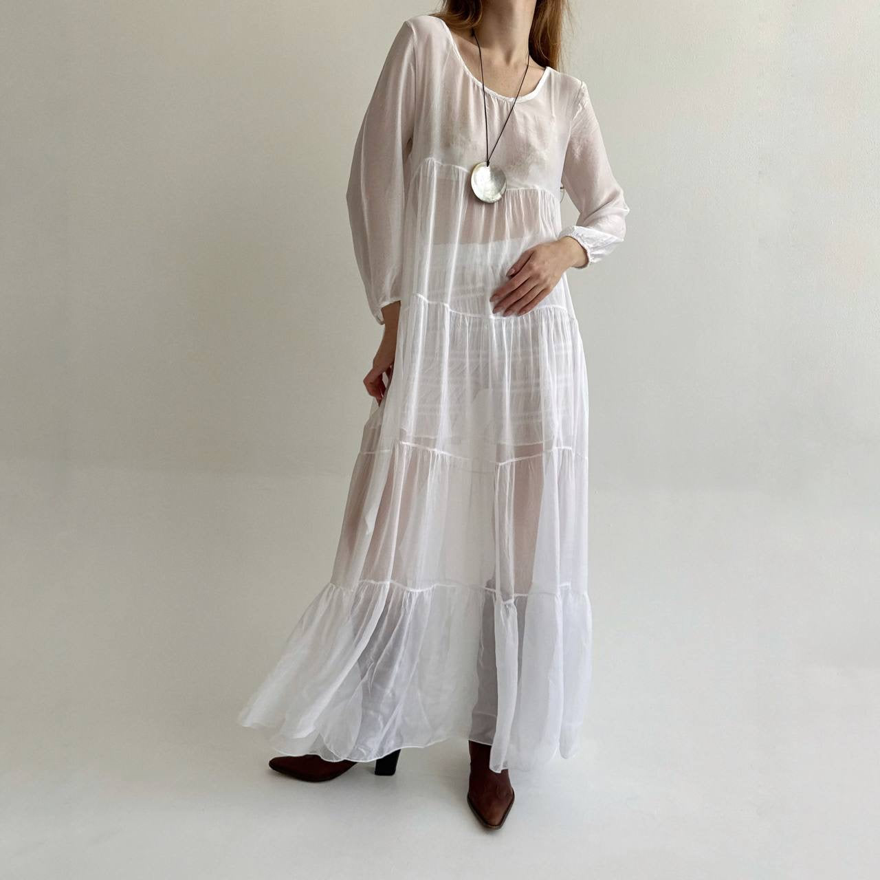 Vintage 30% silk 70% viscose super light and flowy dress