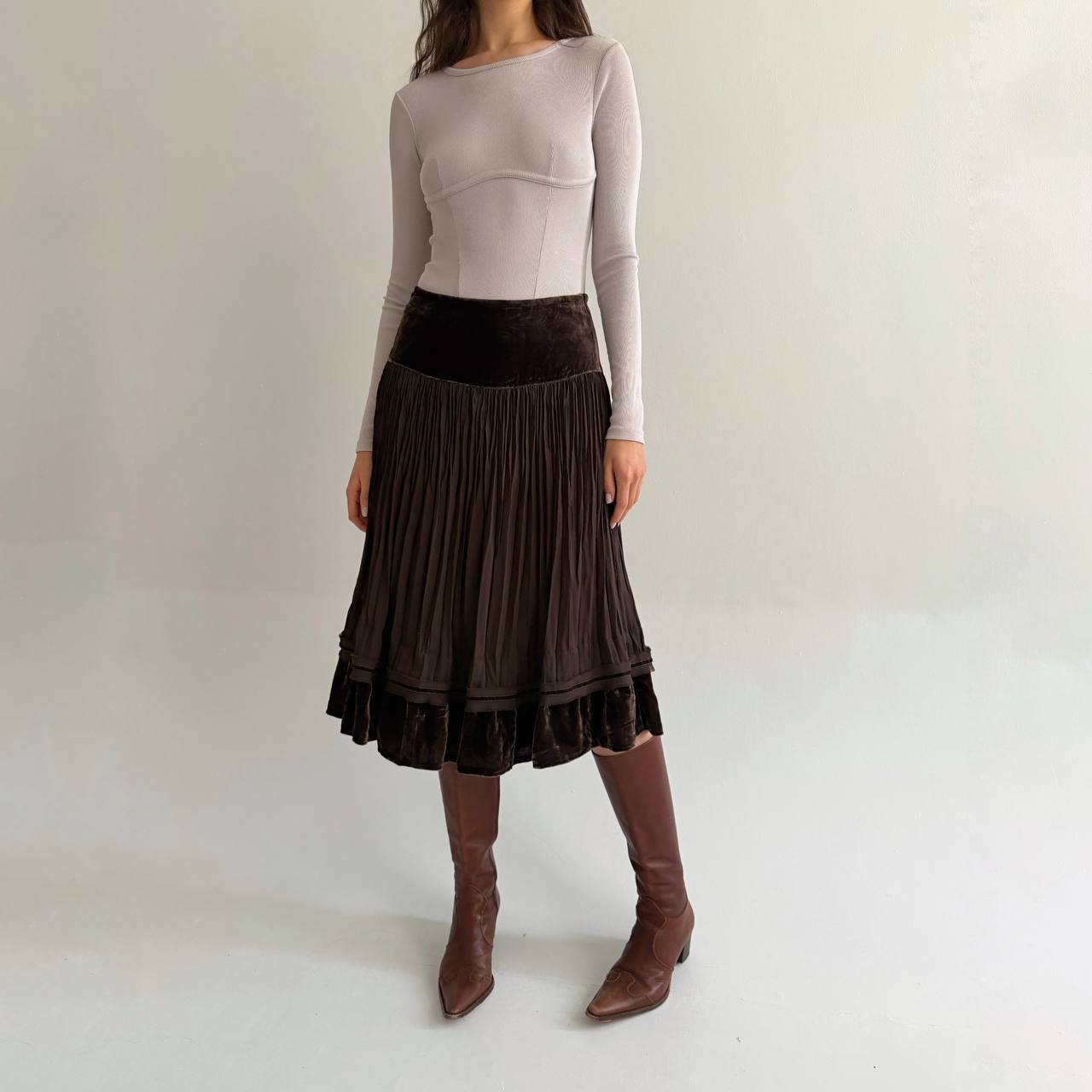 Vintage velvet pleated brown skirt