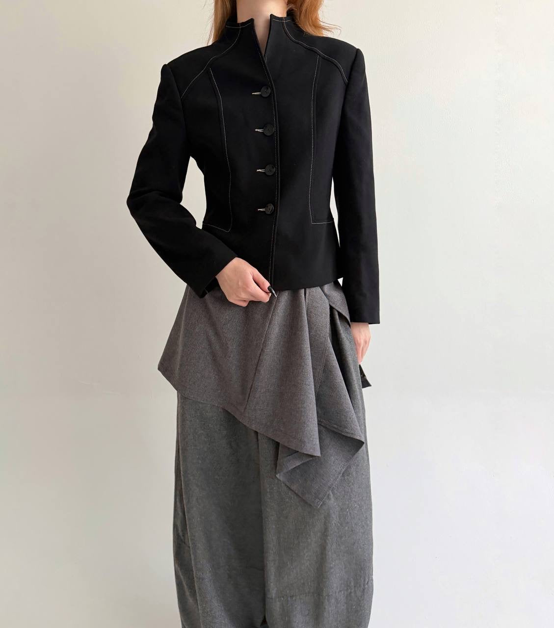 Vintage 45% viscose black button up blazer