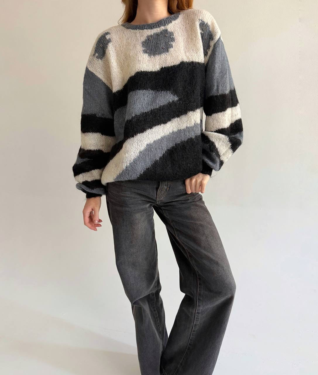 Vintage abstract patterned knit sweater