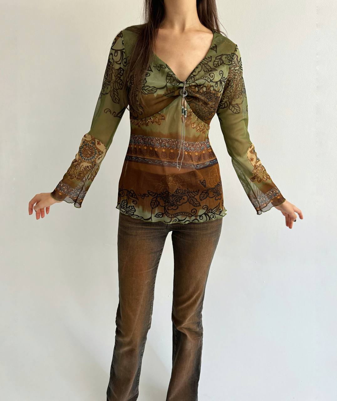 Vintage mesh blouse with ornament