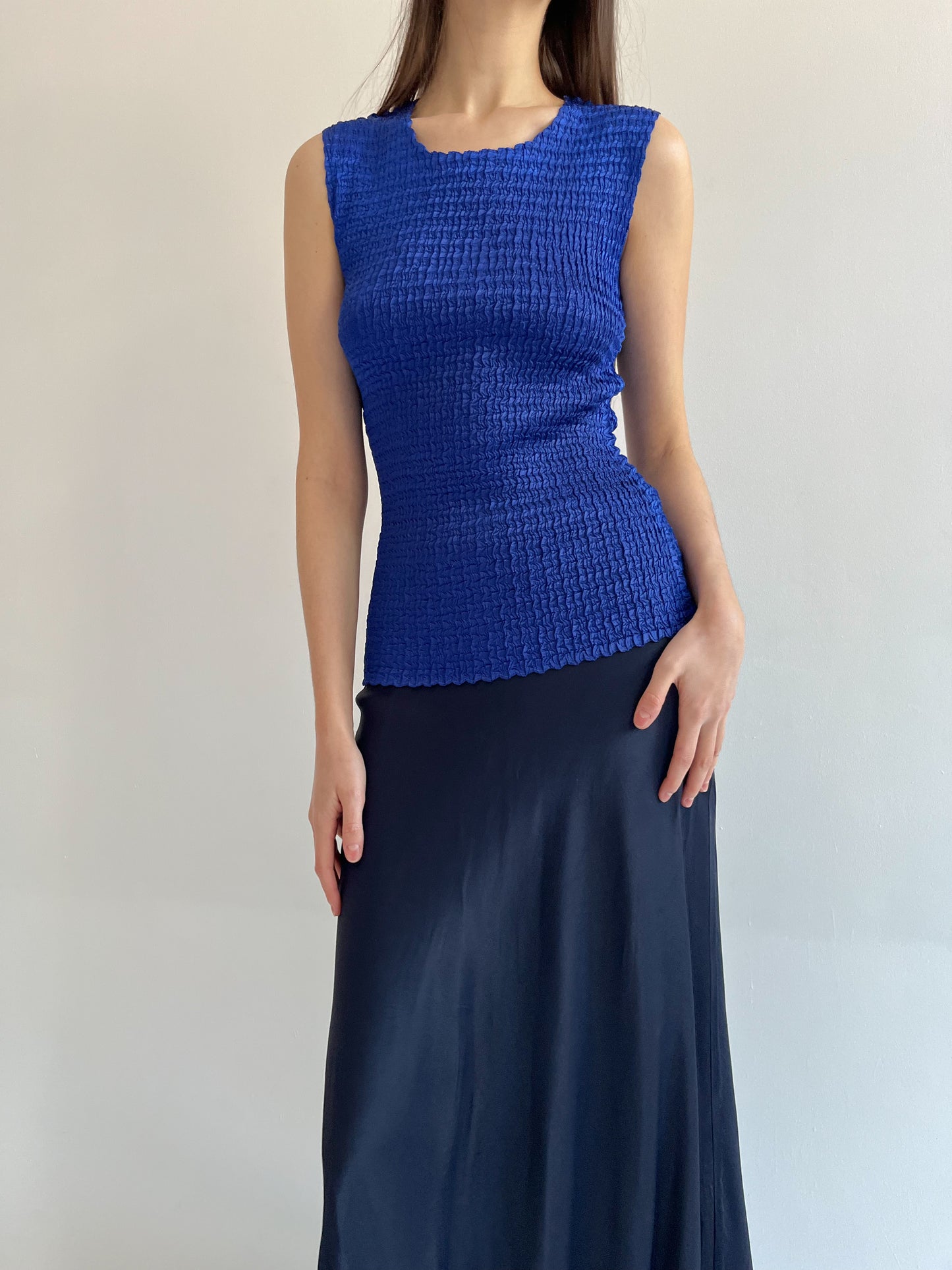 Vintage ultramarine blue plisse top