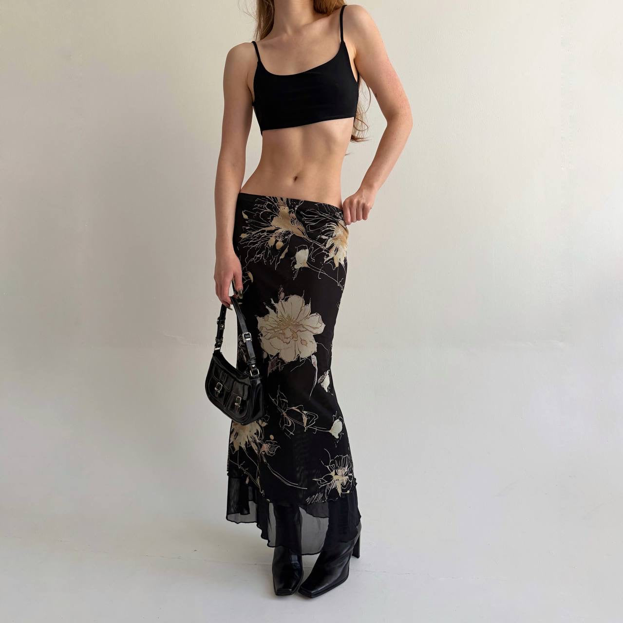Vintage long skirt with flower print