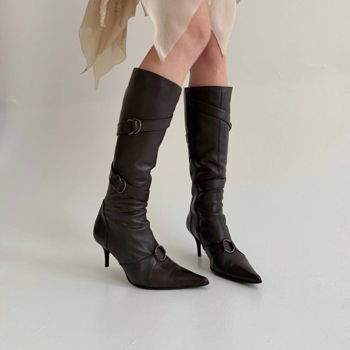Vintage faux leather brown knee high pointy boots with belts