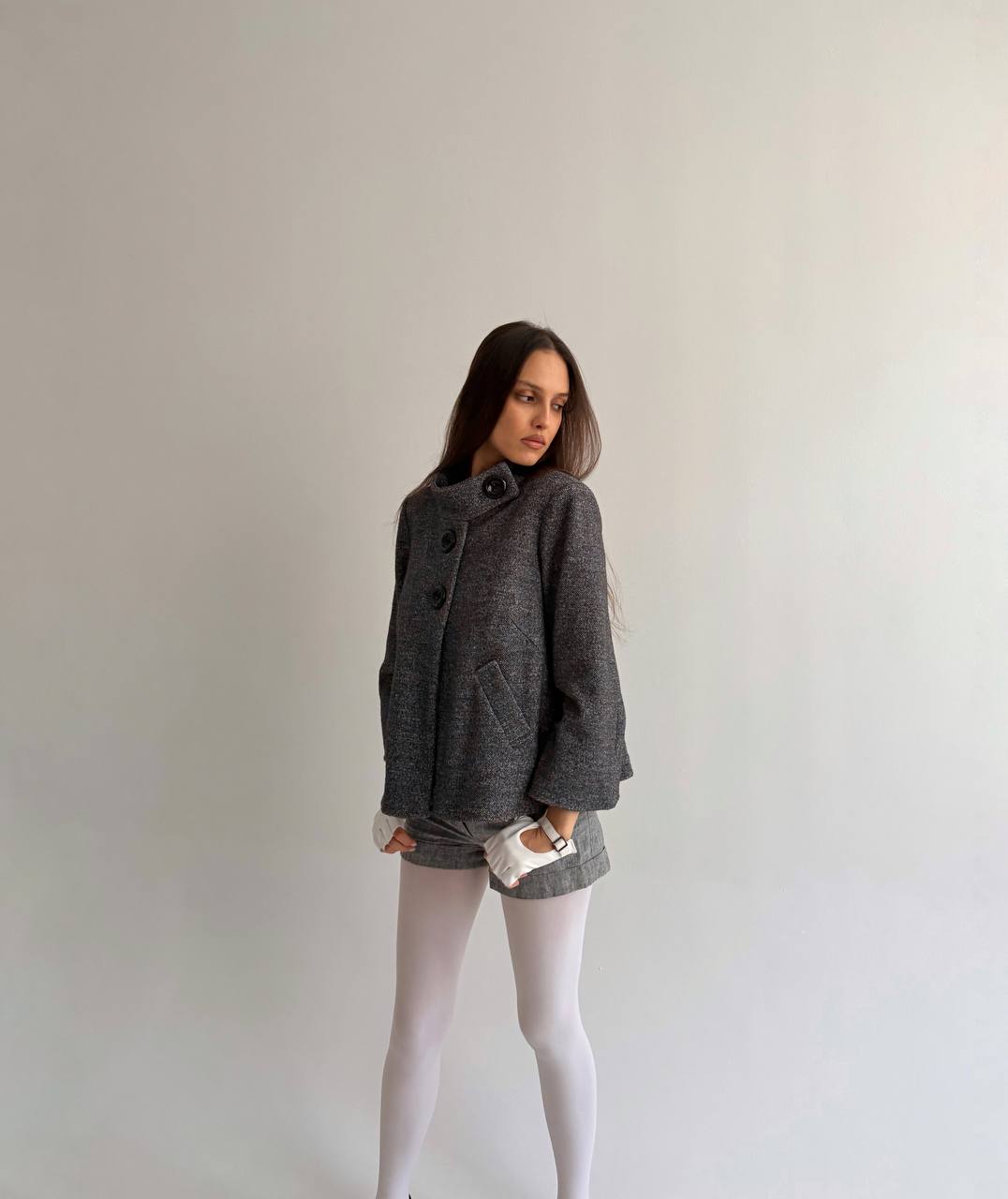 Vintage woollen grey cropped coat