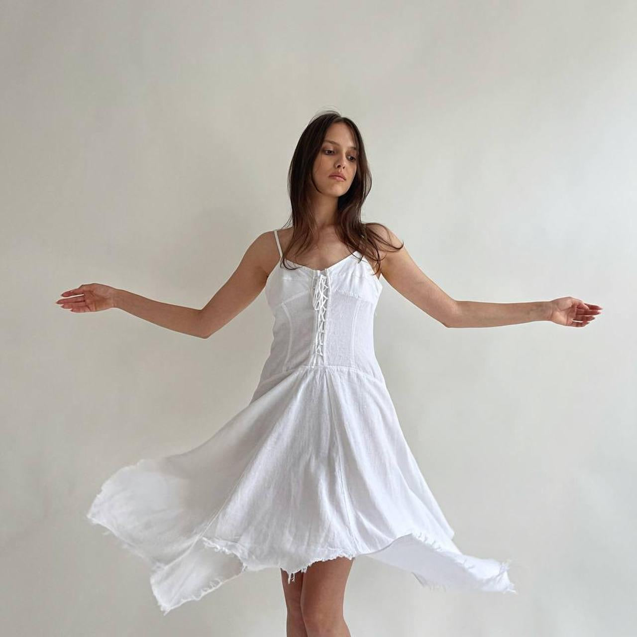 Vintage cotton white dress with corset like front