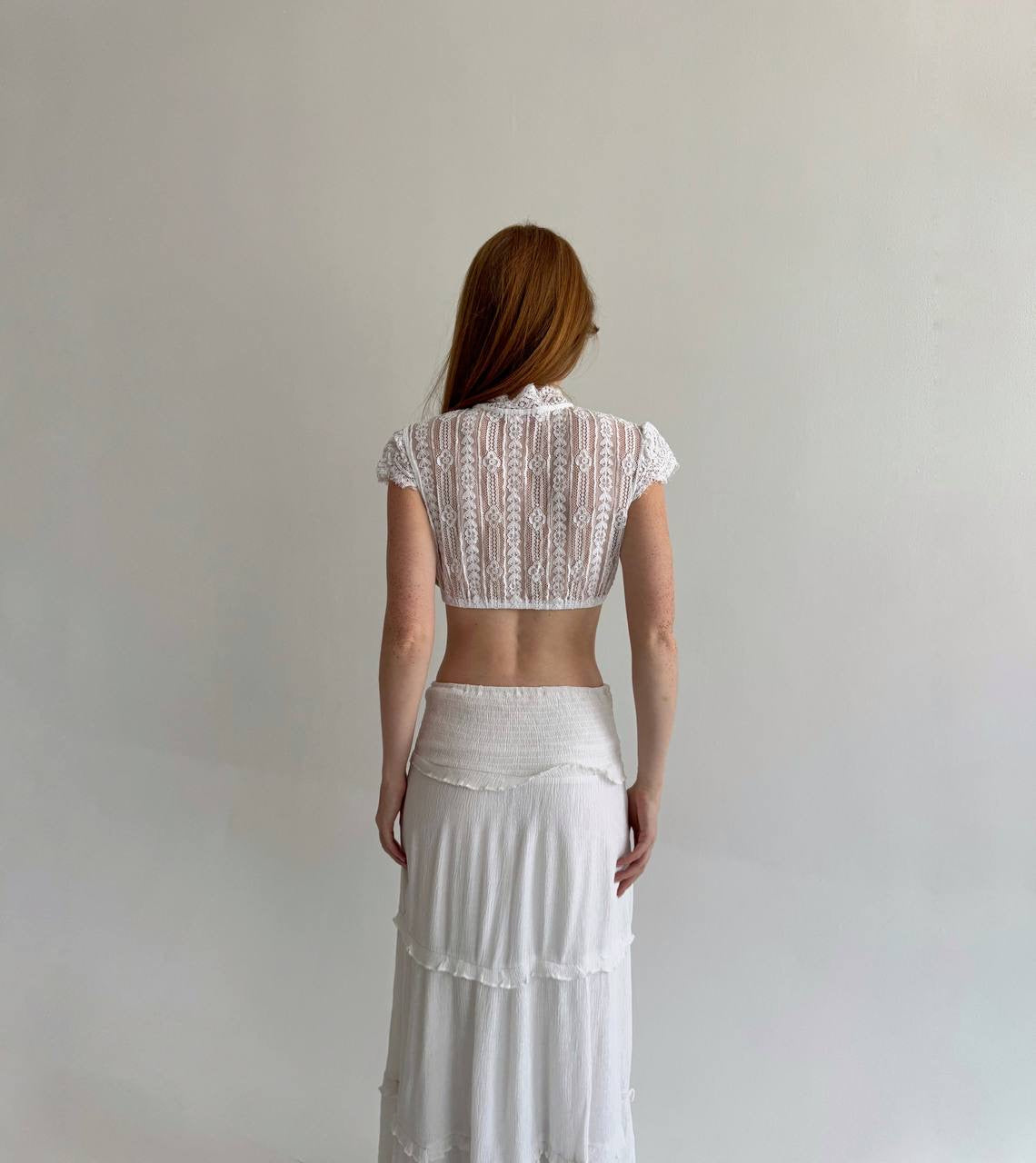 Vintage white lace cropped blouse