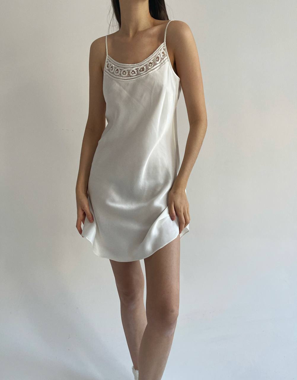 Vintage 100% pure silk milky nigh dress with chest embroidery