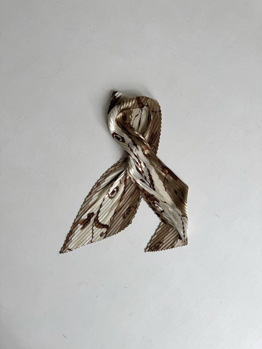 Vintage pleated scarf
