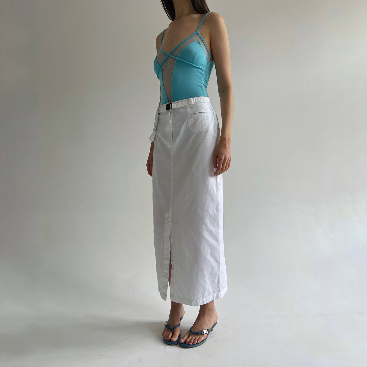 Vintage cotton maxi skirt in white with side pocket bag