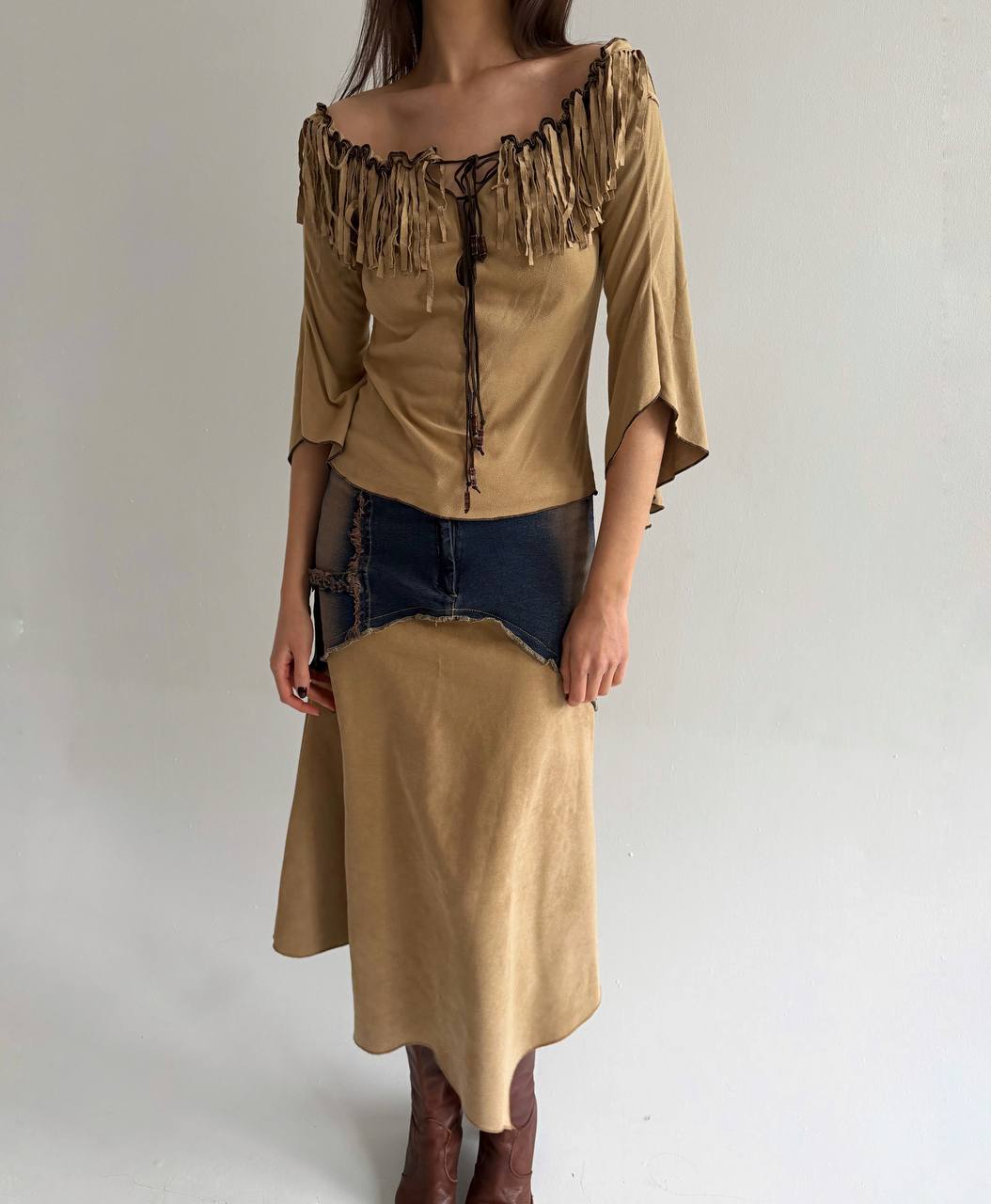 Vintage blouse with fringe