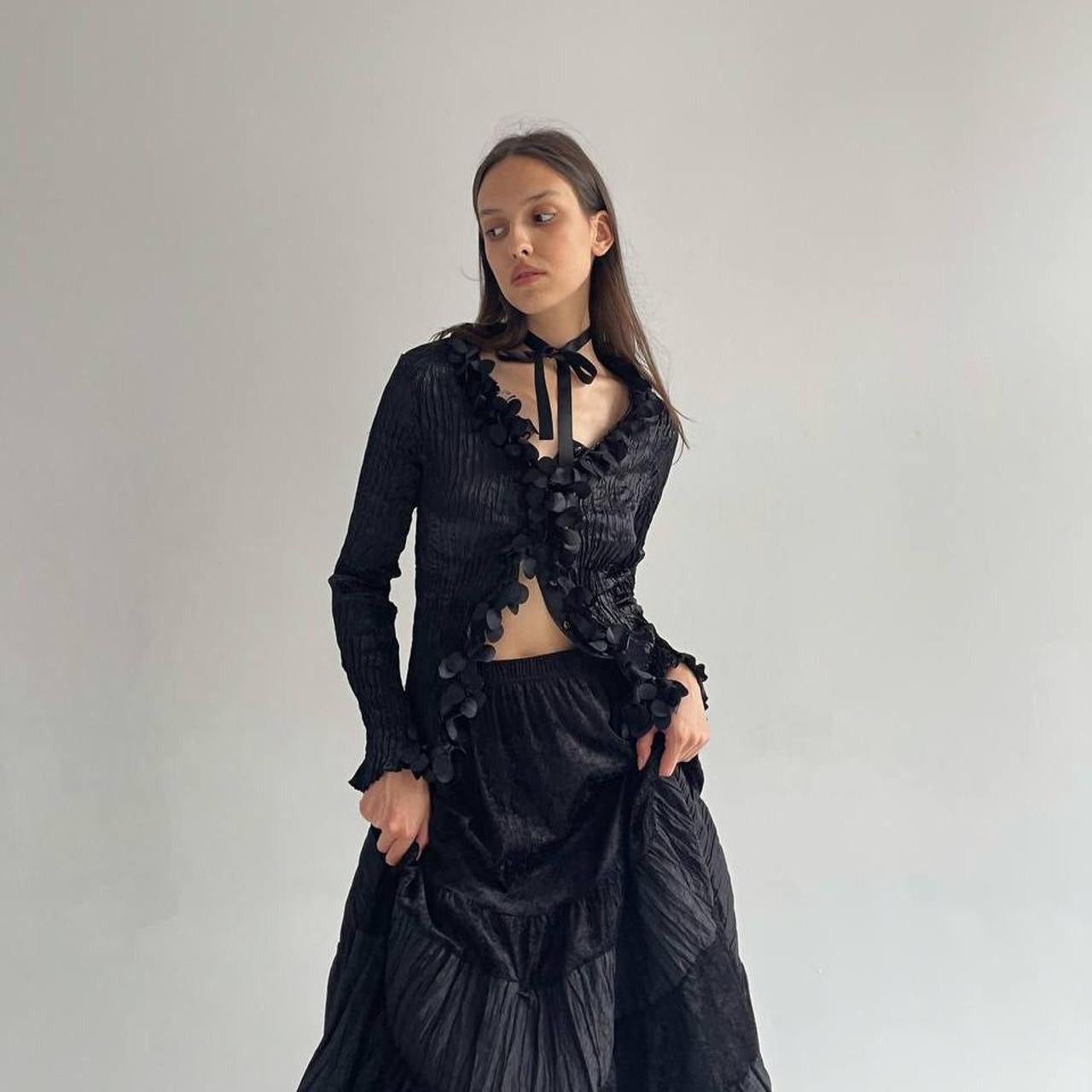 Vintage satin pleated blouse with petals