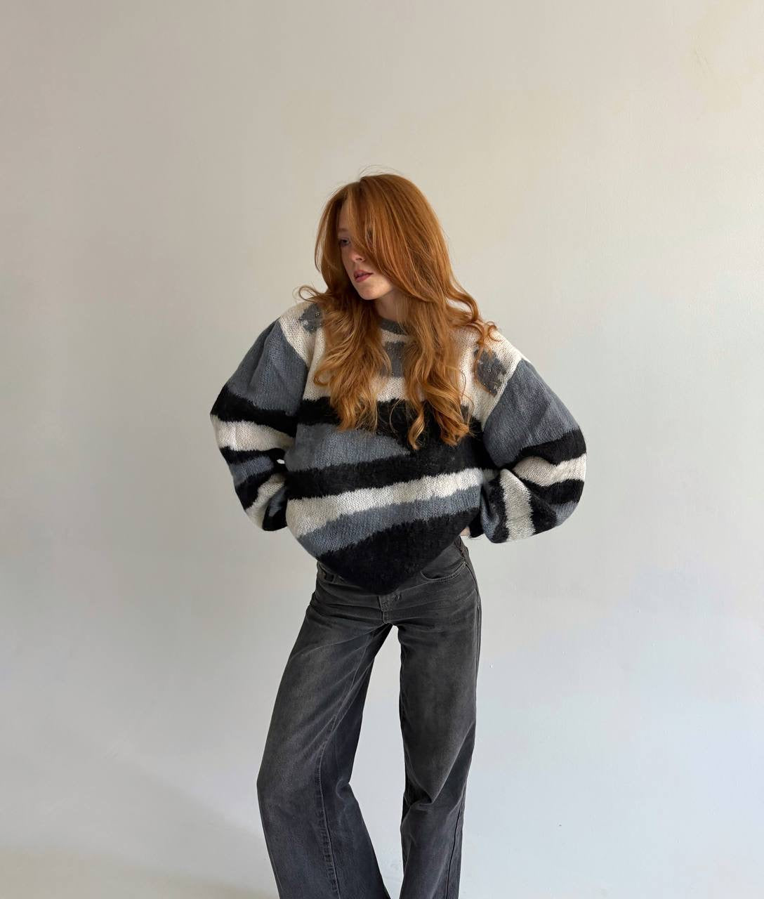 Vintage abstract patterned knit sweater