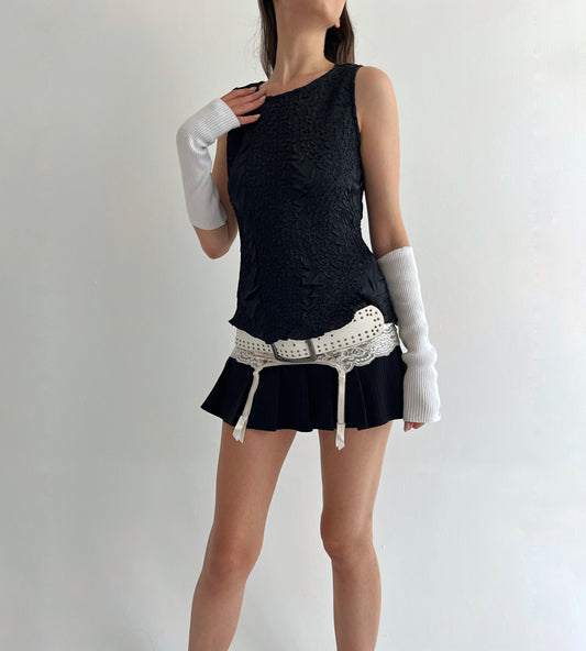 Vintage pleated avant garde blouse