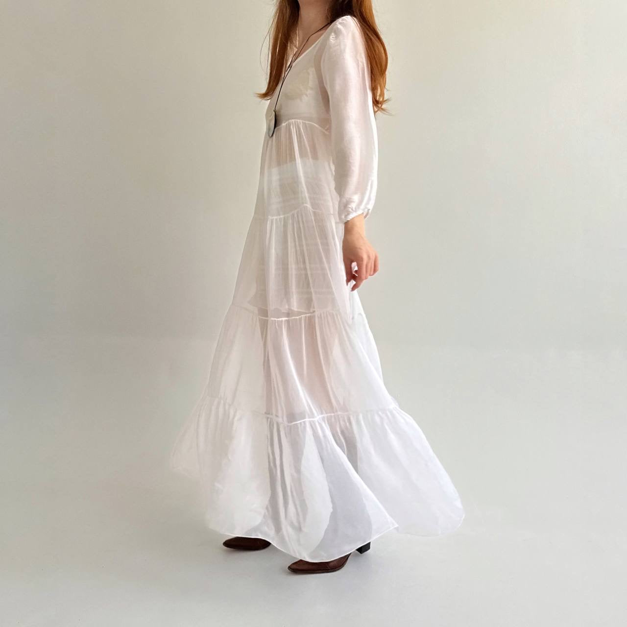 Vintage 30% silk 70% viscose super light and flowy dress